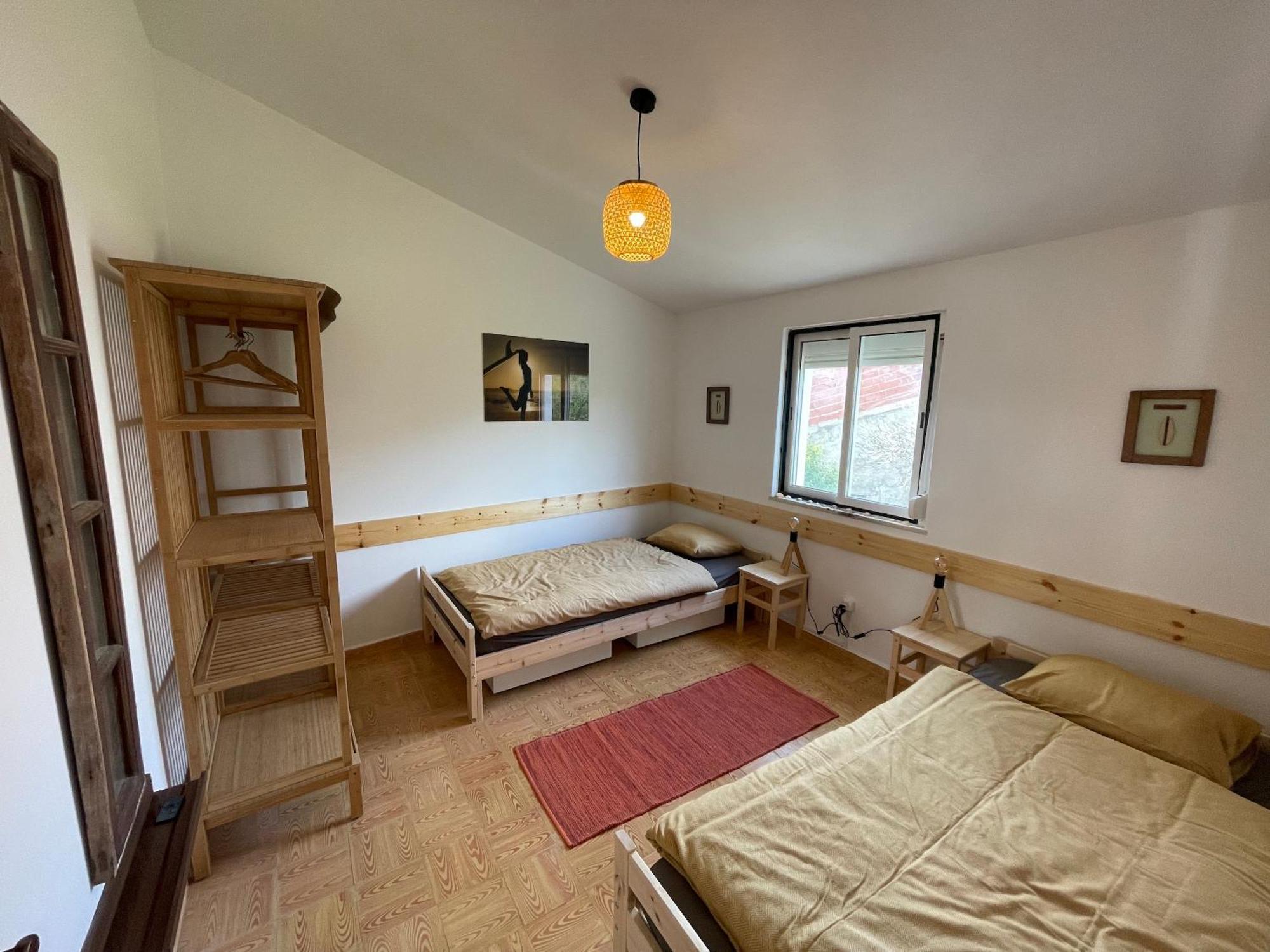 Little Hikers Hostel Raposeira  Zewnętrze zdjęcie